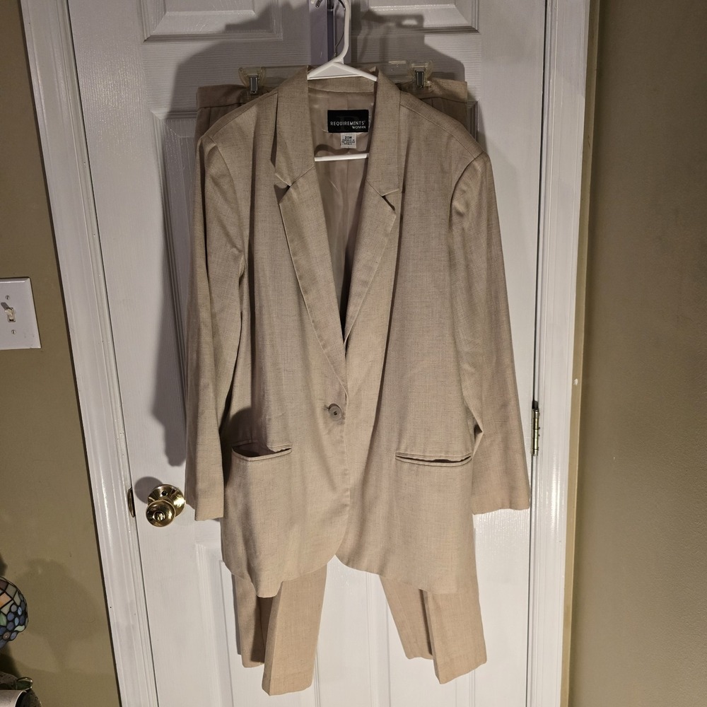 Requirements Woman Tan Beige 2 Piece Pant Suit Blazer Pleated Trousers Size 20W